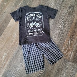 Johnny Cash T-shirt and shorts outfit 3T